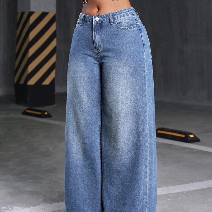 Wide leg jeans